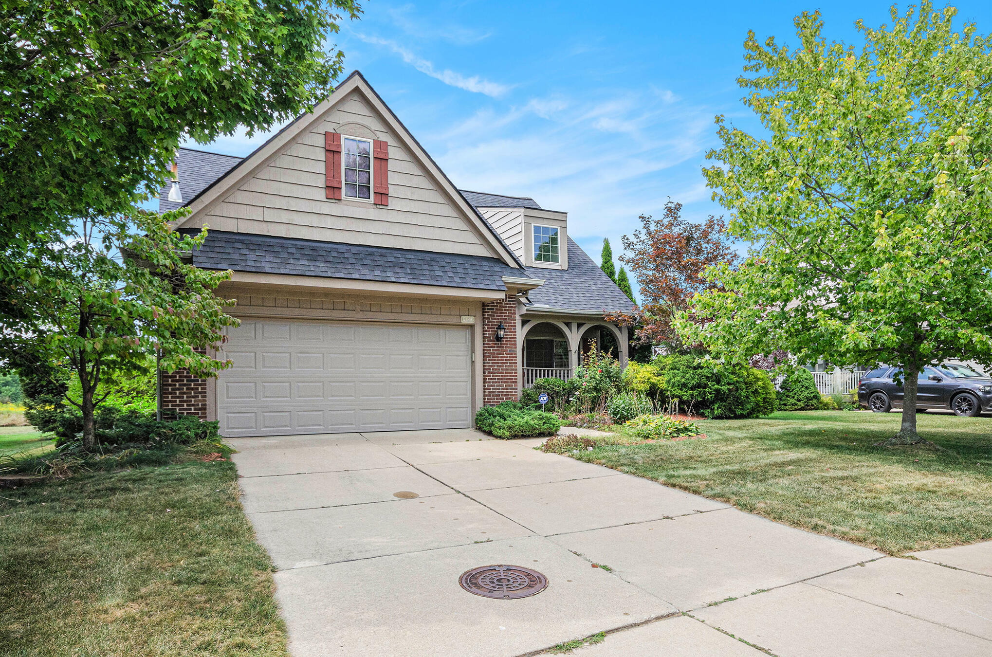 Property Photo:  6123 Gabrielle Avenue  MI 48103 