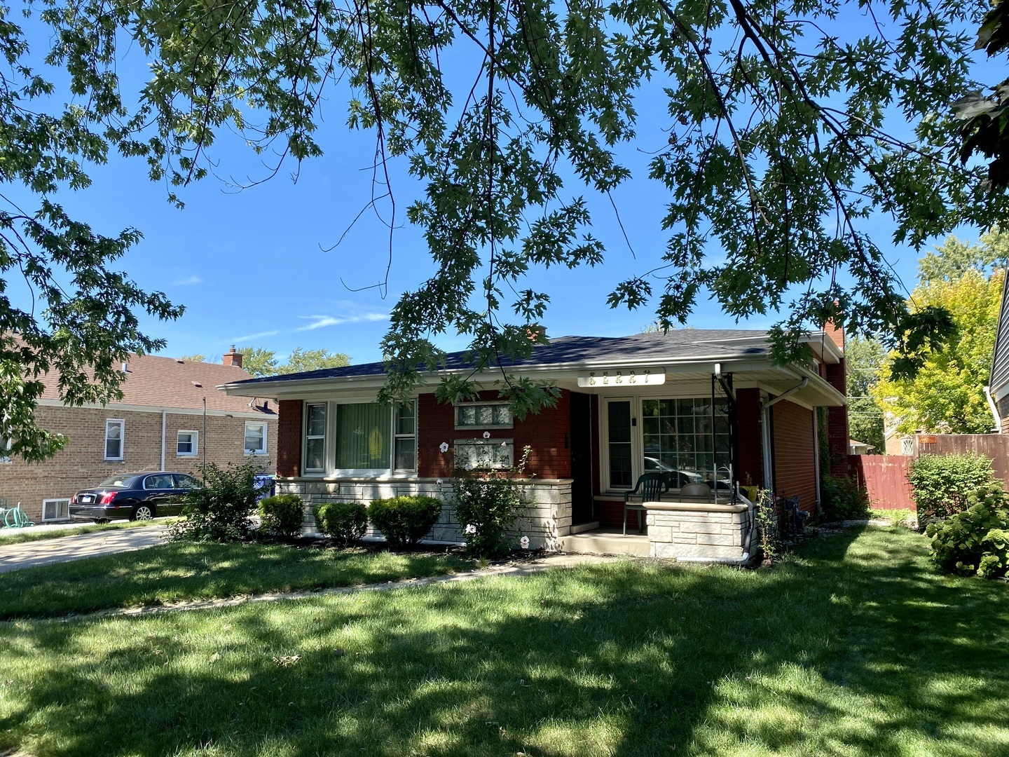 Property Photo:  2820 W 98th Street  IL 60805 