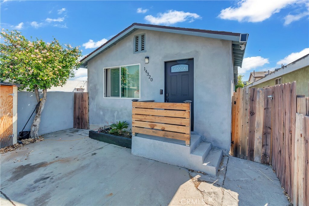 Property Photo:  14320 Claressa Avenue  CA 90650 