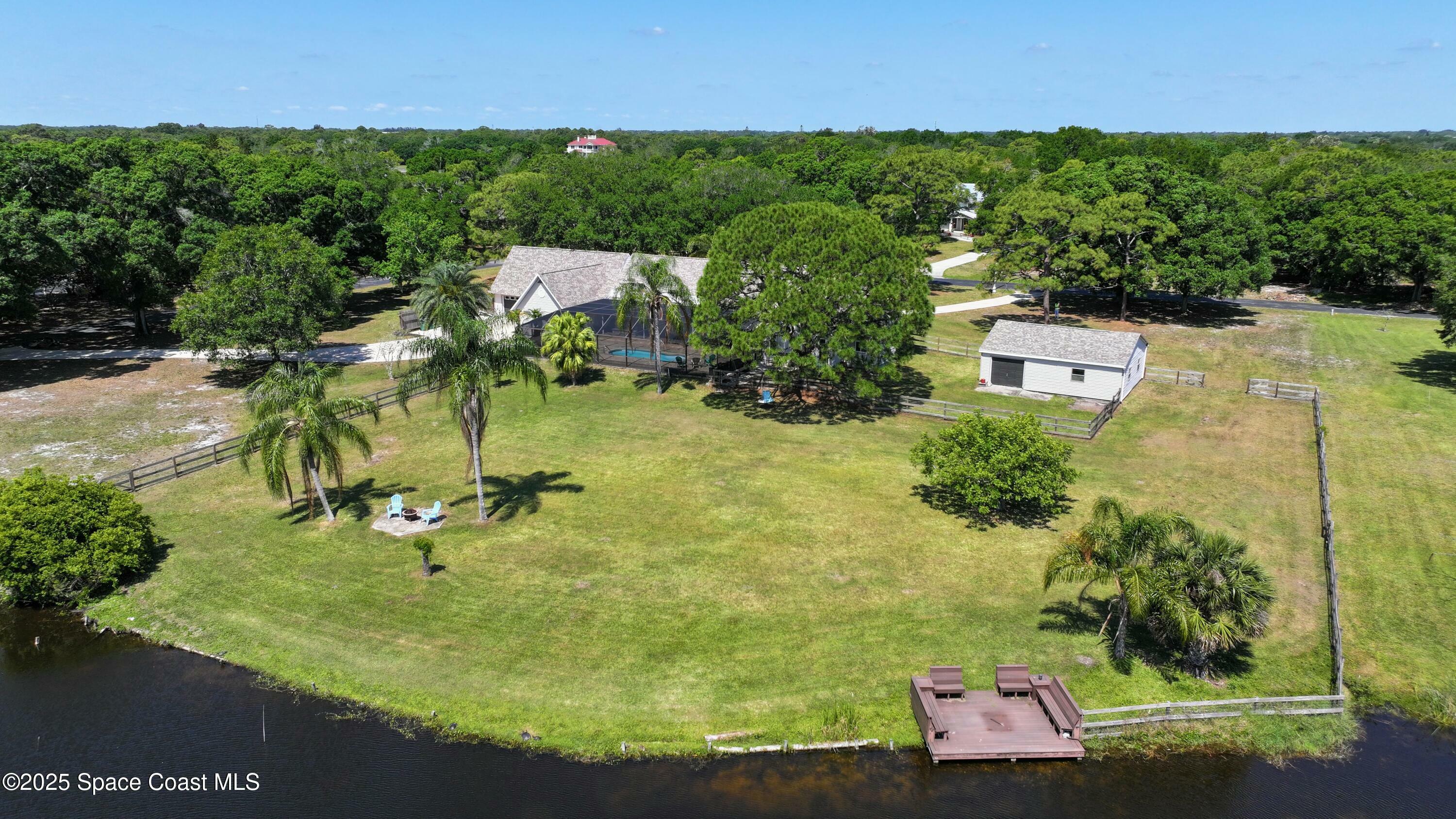 Property Photo: 3311 Calle Del Mar FL 32904