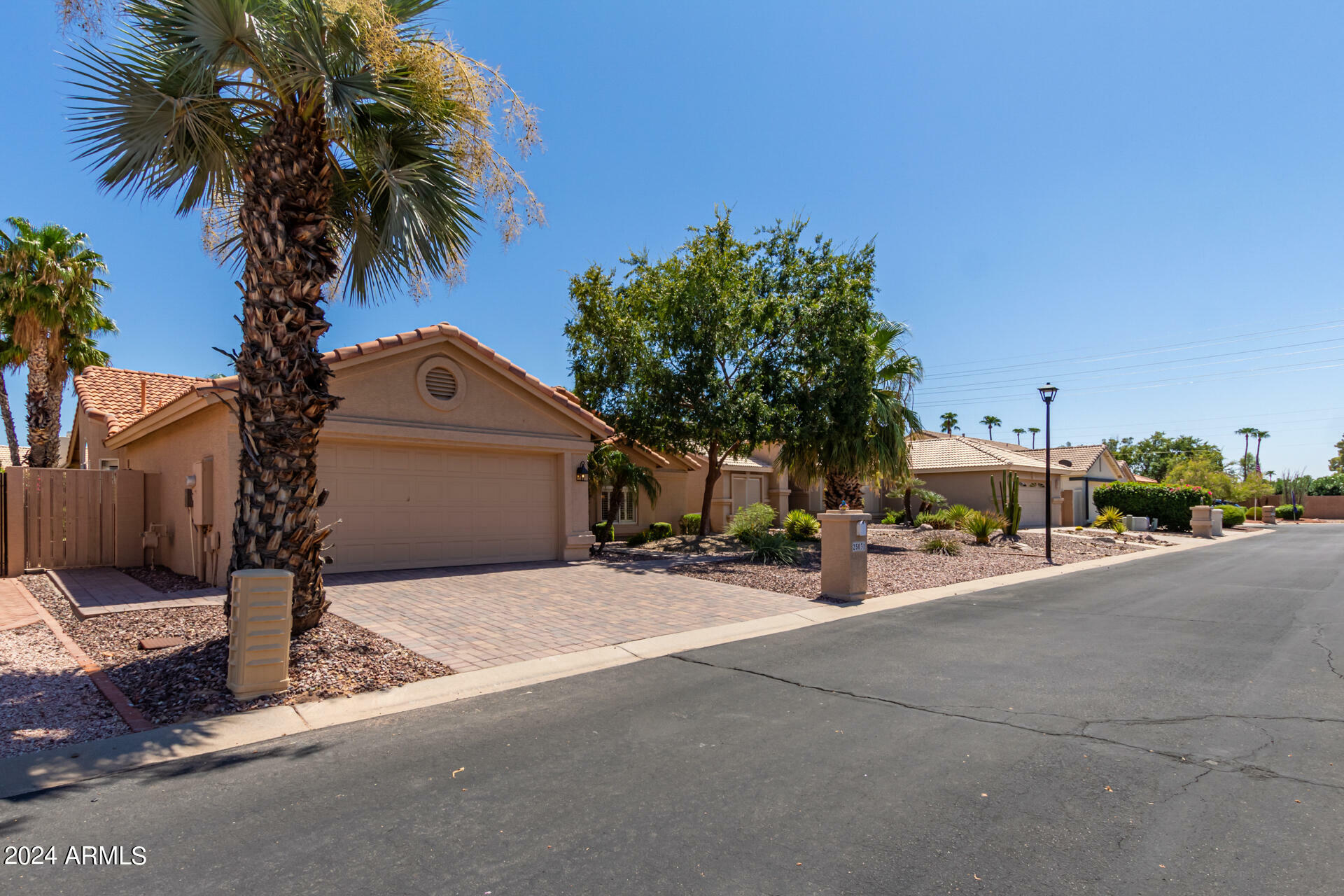 Property Photo:  25031 S Desert Flower Court  AZ 85248 