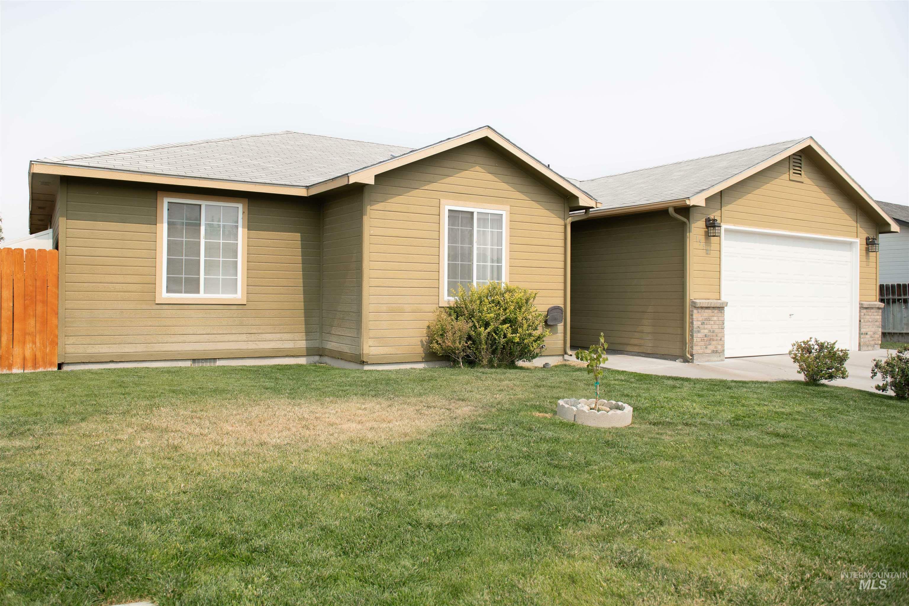 Property Photo:  1550 Peregrine Dr.  ID 83647 