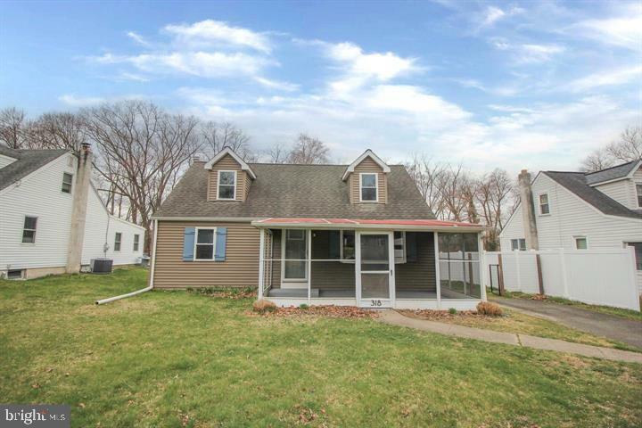 318 Surrey Lane  Hatboro PA 19040 photo