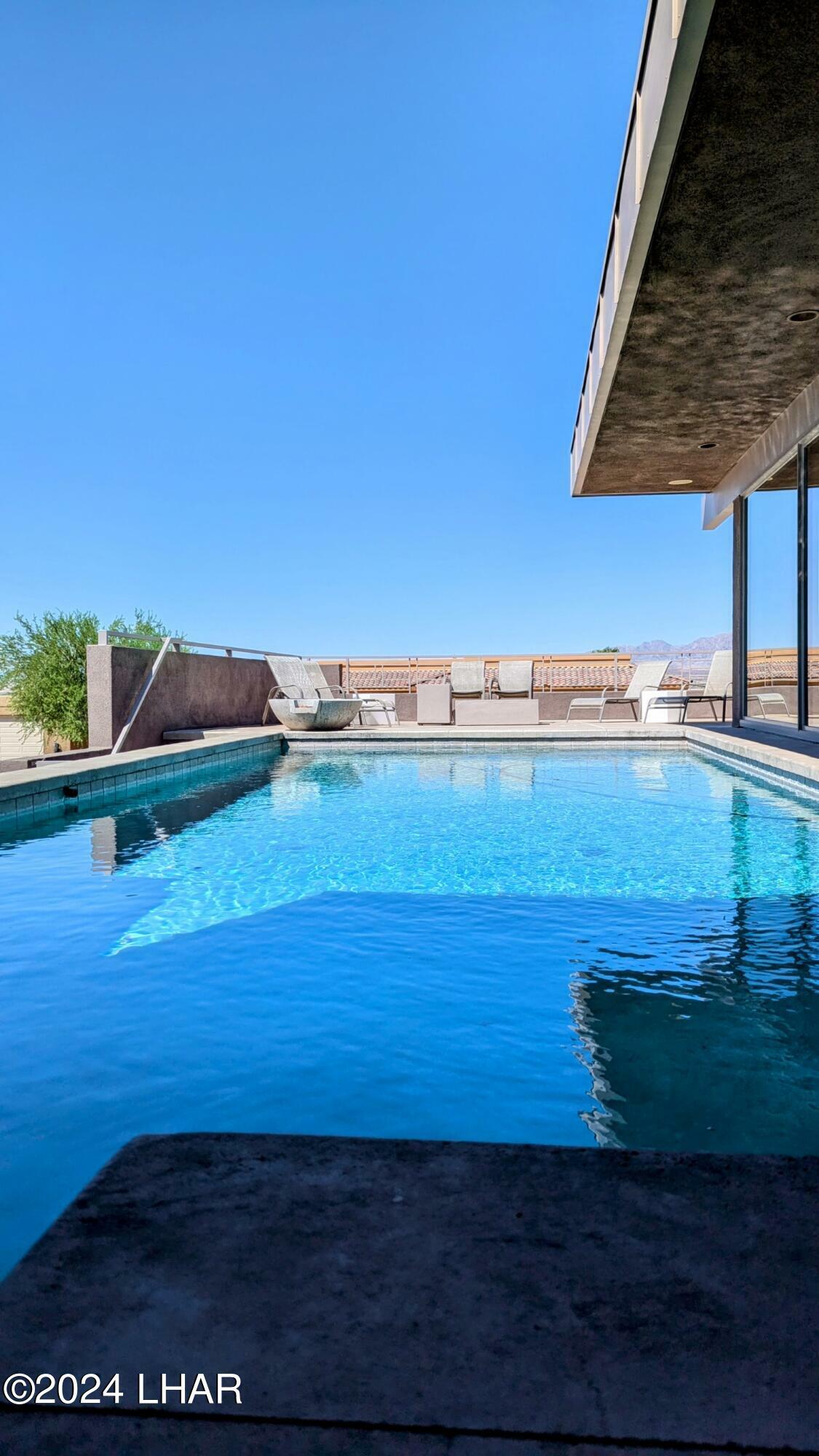 Property Photo:  1718 Sailing Hawk Dr  AZ 86404 