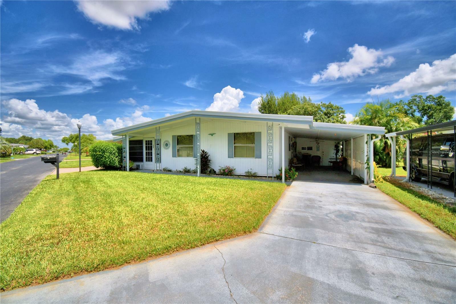 Property Photo:  104 Paradise Lane  FL 33823 