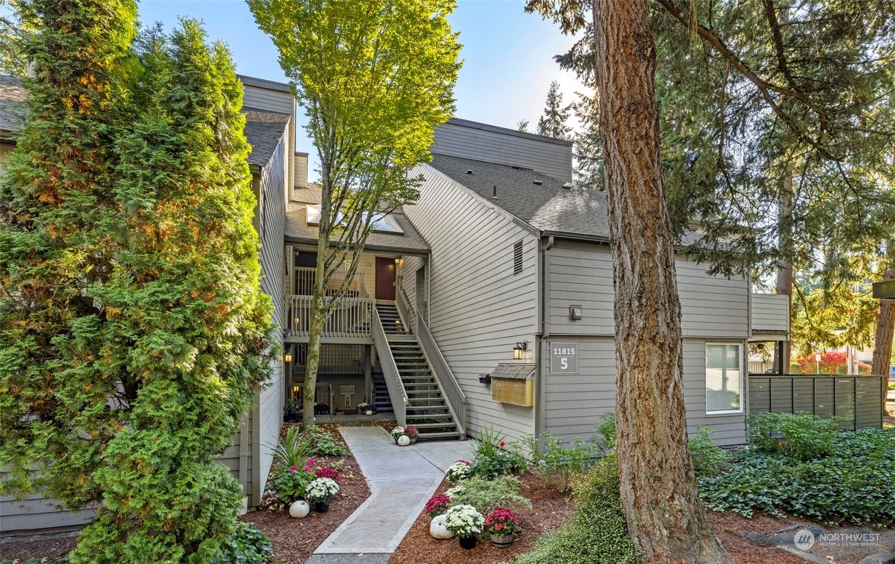 Property Photo:  11815 93rd Lane NE 103  WA 98034 