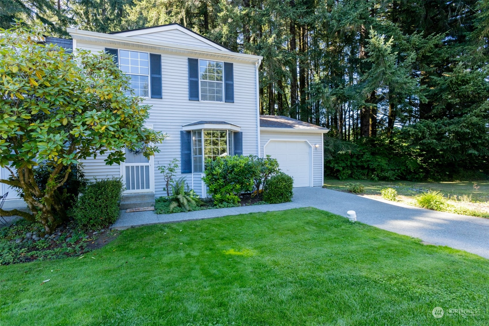 Property Photo:  821 Kaiser Road NW 9B  WA 98502 