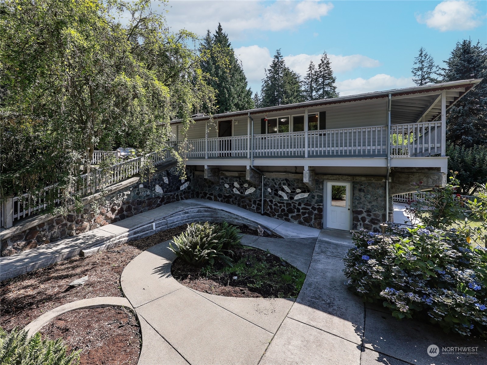 Property Photo:  74 Wren Lane  WA 98282 