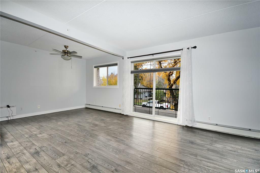 Property Photo:  1 26th Street E 202  SK S6V 1T7 