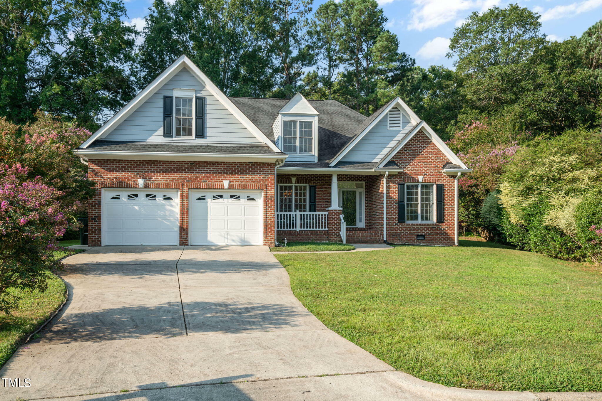 Property Photo:  801 E Oak Drive  NC 27705 