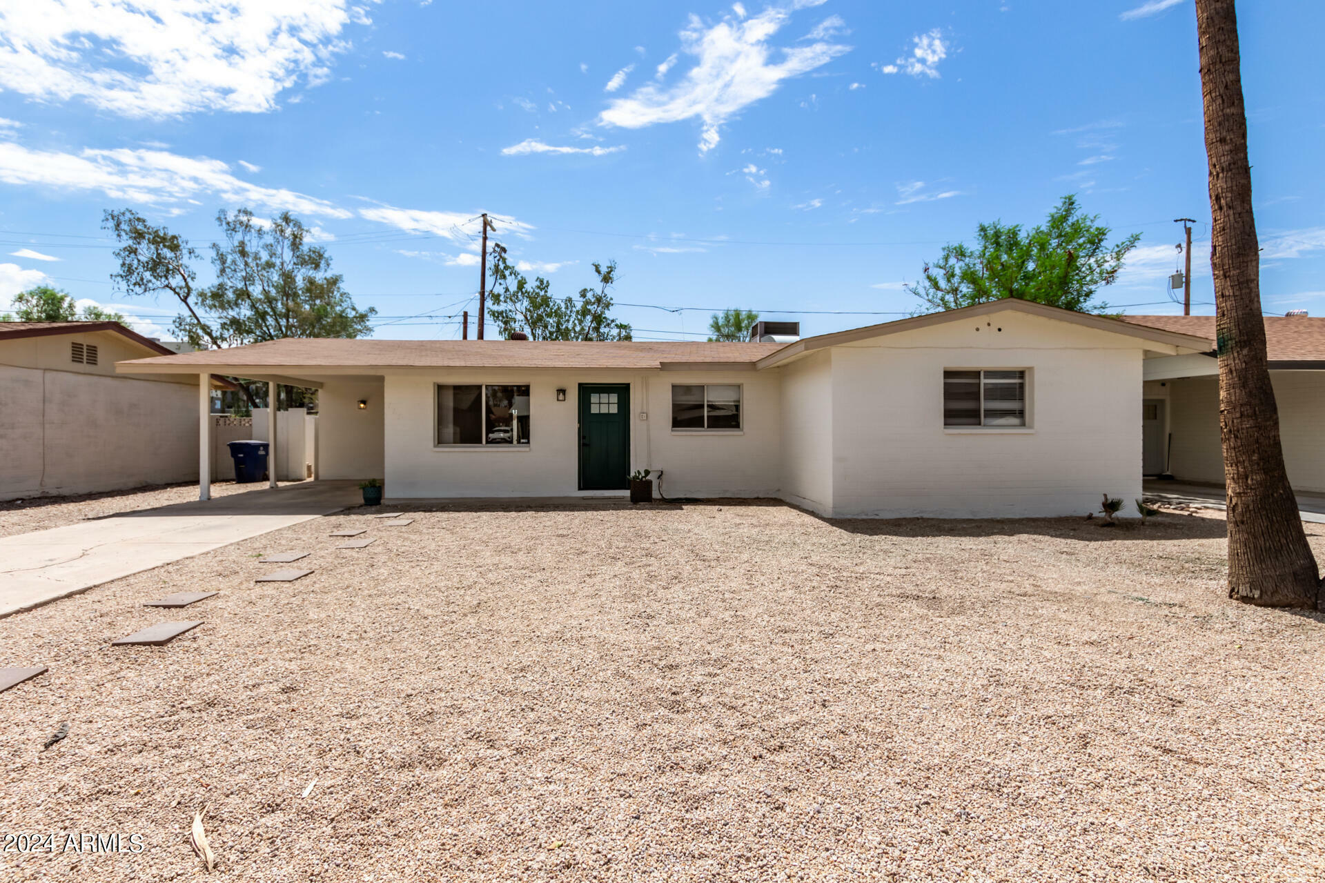 Property Photo:  713 W 19th Street  AZ 85281 