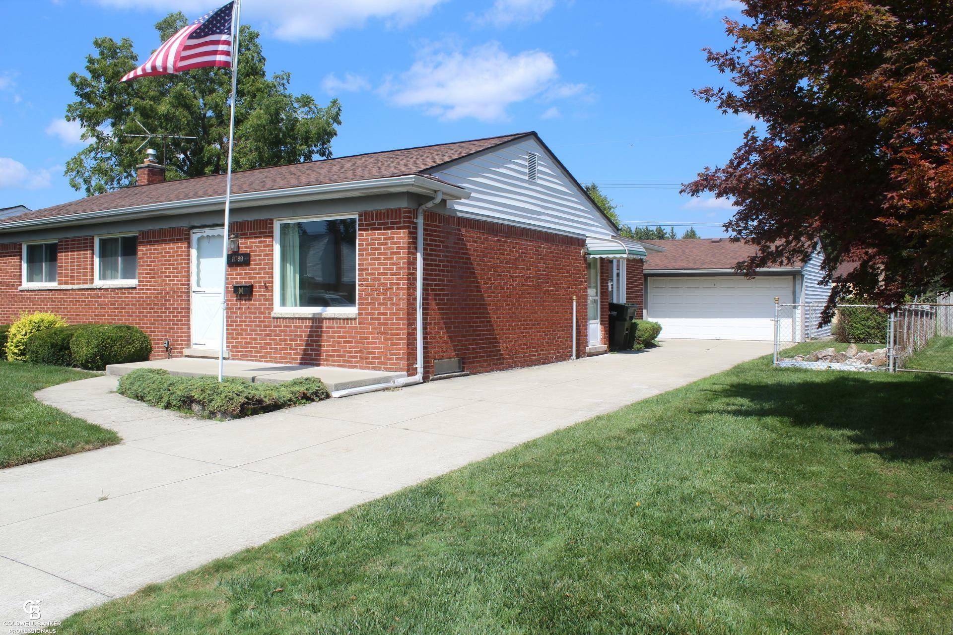 11789 Danforth  Sterling Heights MI 48312-2126 photo