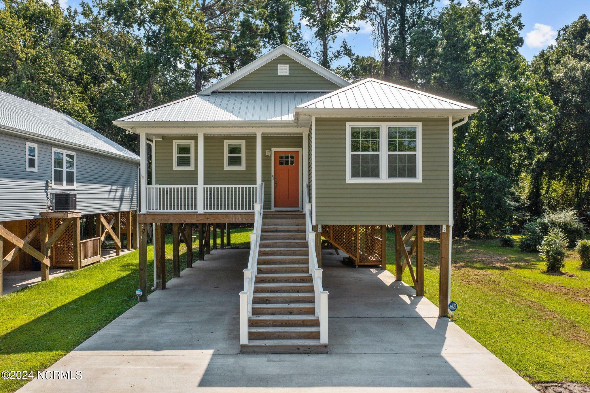 Property Photo:  130 Court Street  NC 28540 