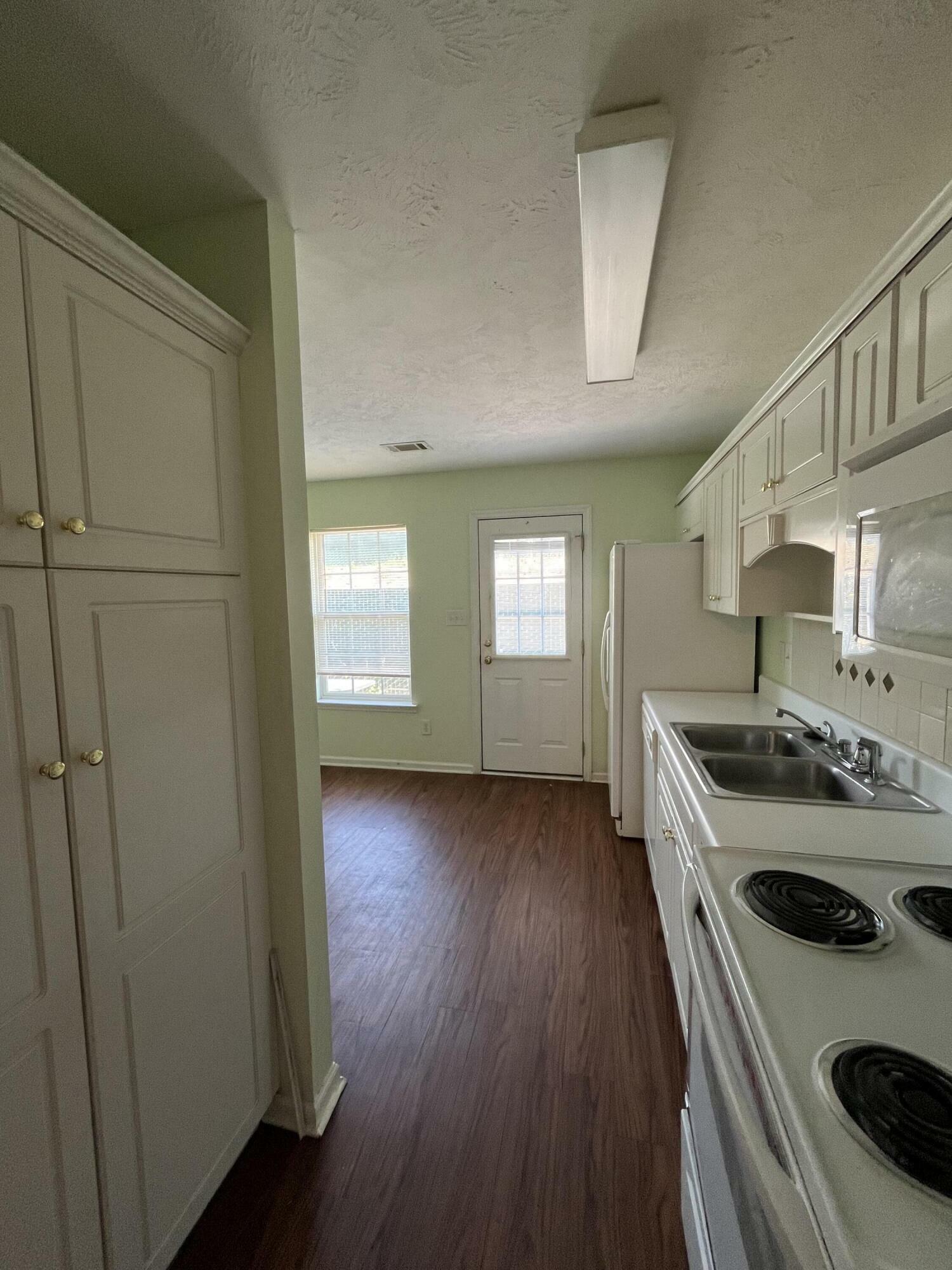 Property Photo:  654 Brook Trail  GA 30809 