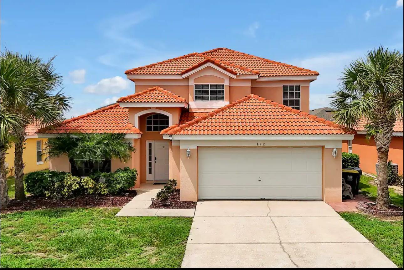 Property Photo:  112 Paloma Drive  FL 33837 