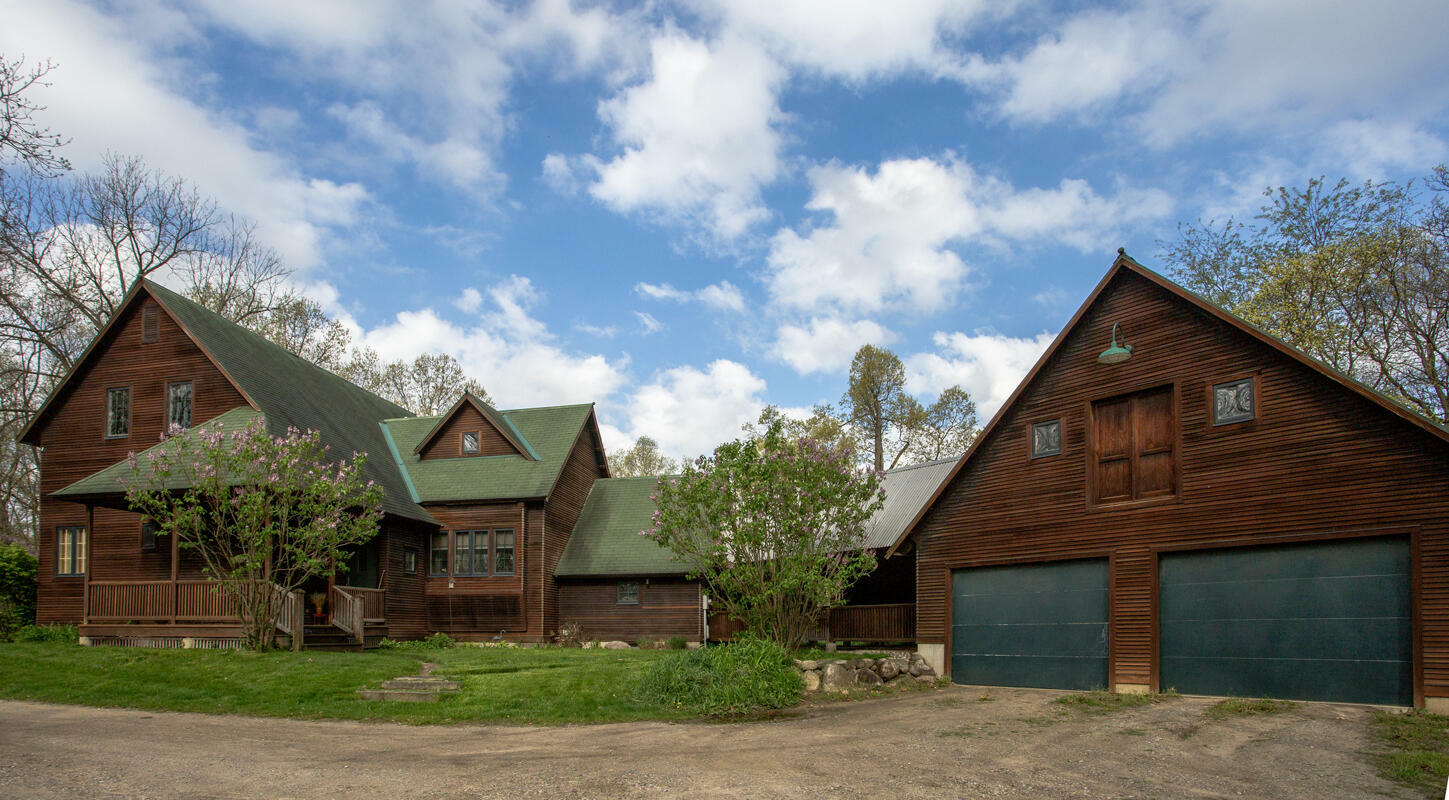 Property Photo:  3705 Grand River Drive NE  MI 49525 