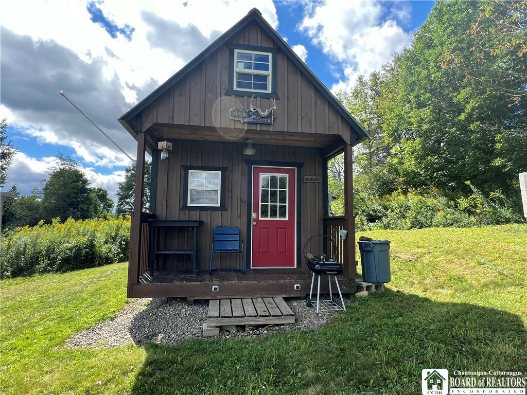 Property Photo: 7218 N Hill Road NY 14782