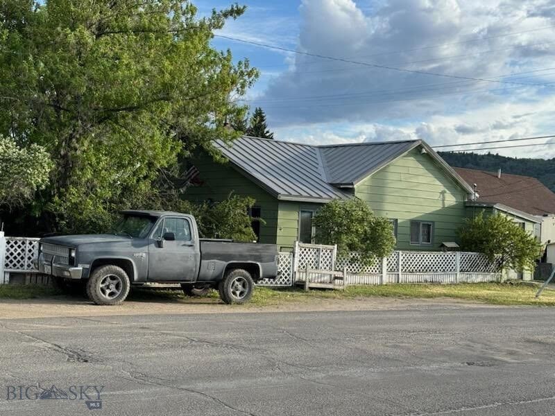 Property Photo: 3103 Carter MT 59701
