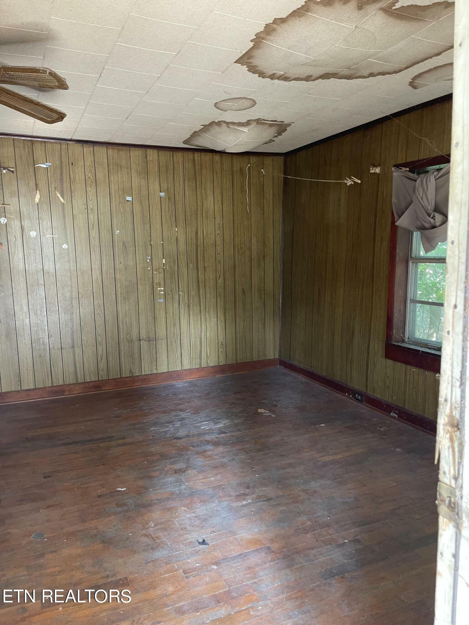 Property Photo:  709 Joiner Hollow Rd  TN 37854 