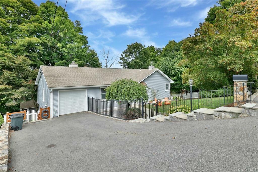 Property Photo:  779 Warren Avenue  NY 10594 