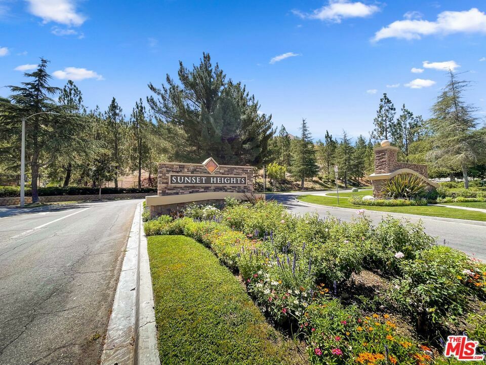 Property Photo: 17205 Crest Heights Drive CA 91387