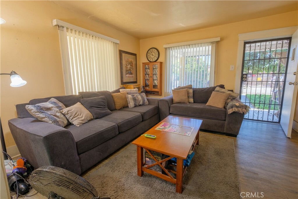 Property Photo:  347 W Spruce Street  CA 90220 