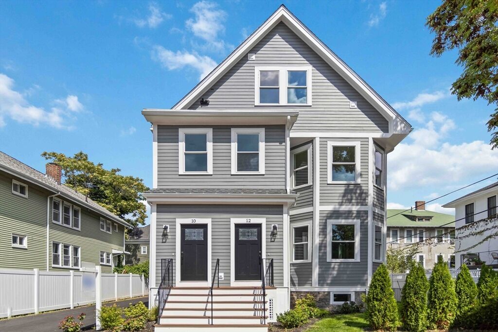 Property Photo: 10 Feneno Terrace 10 MA 02446