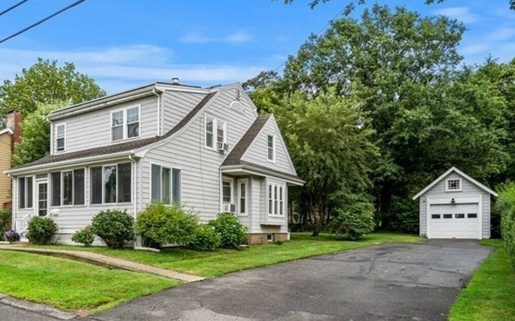 Property Photo:  4 Sunset Rd.  MA 01908 