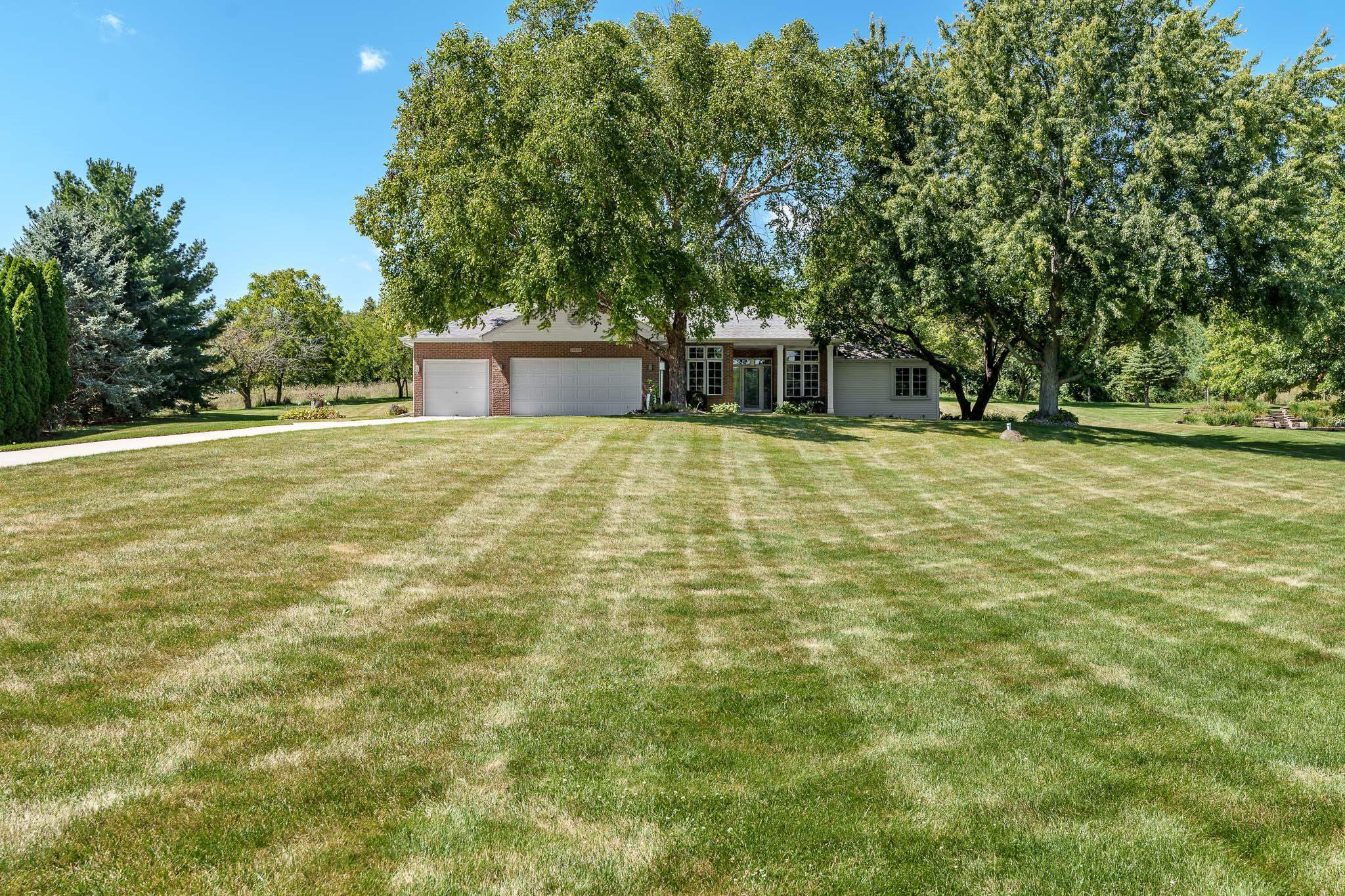 Property Photo:  10830 Kristi Hills Drive  IL 61073 