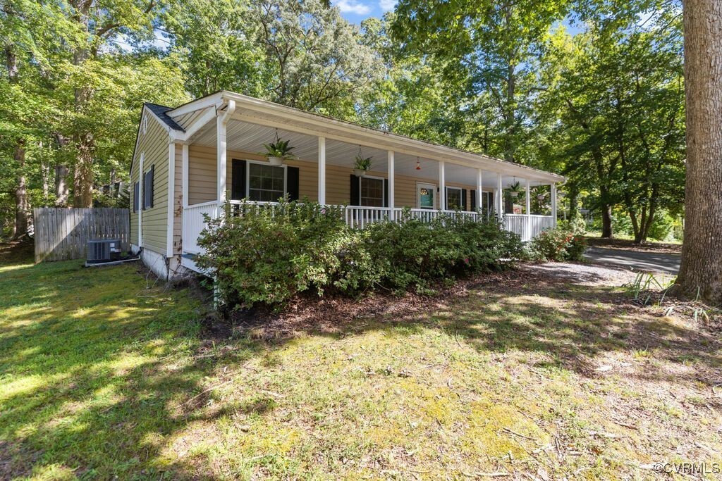 Property Photo:  5401 Sarata Court  VA 23832 