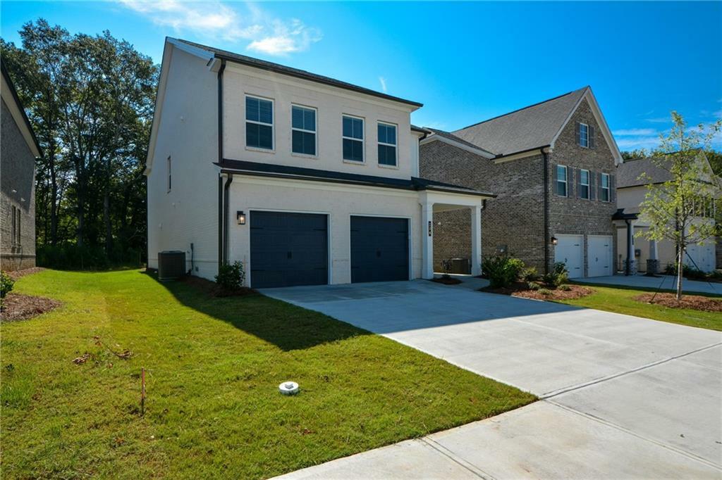 Property Photo:  104 Green Love Lane  GA 30017 