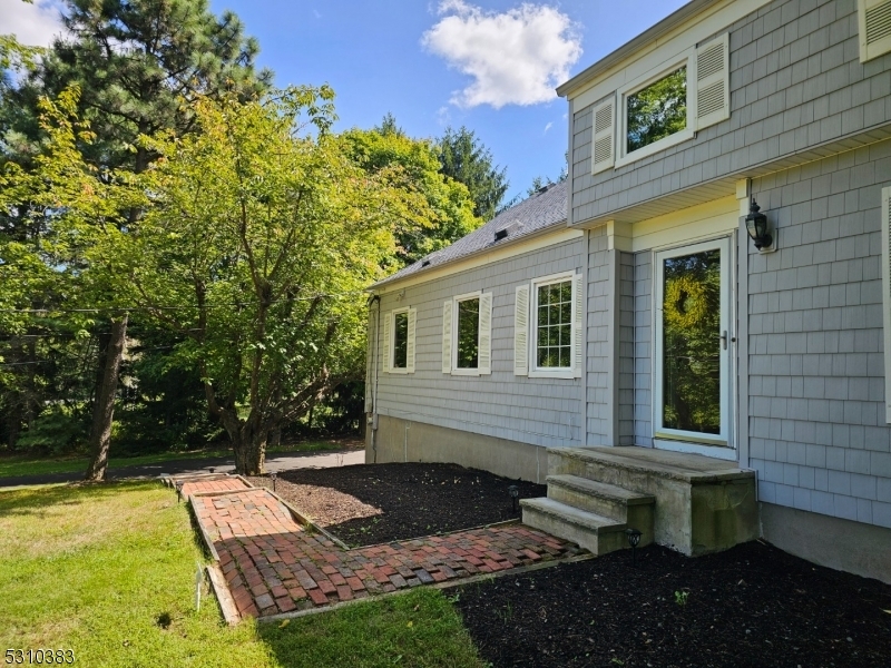 Property Photo:  127 Rounseville Road  NJ 08827 