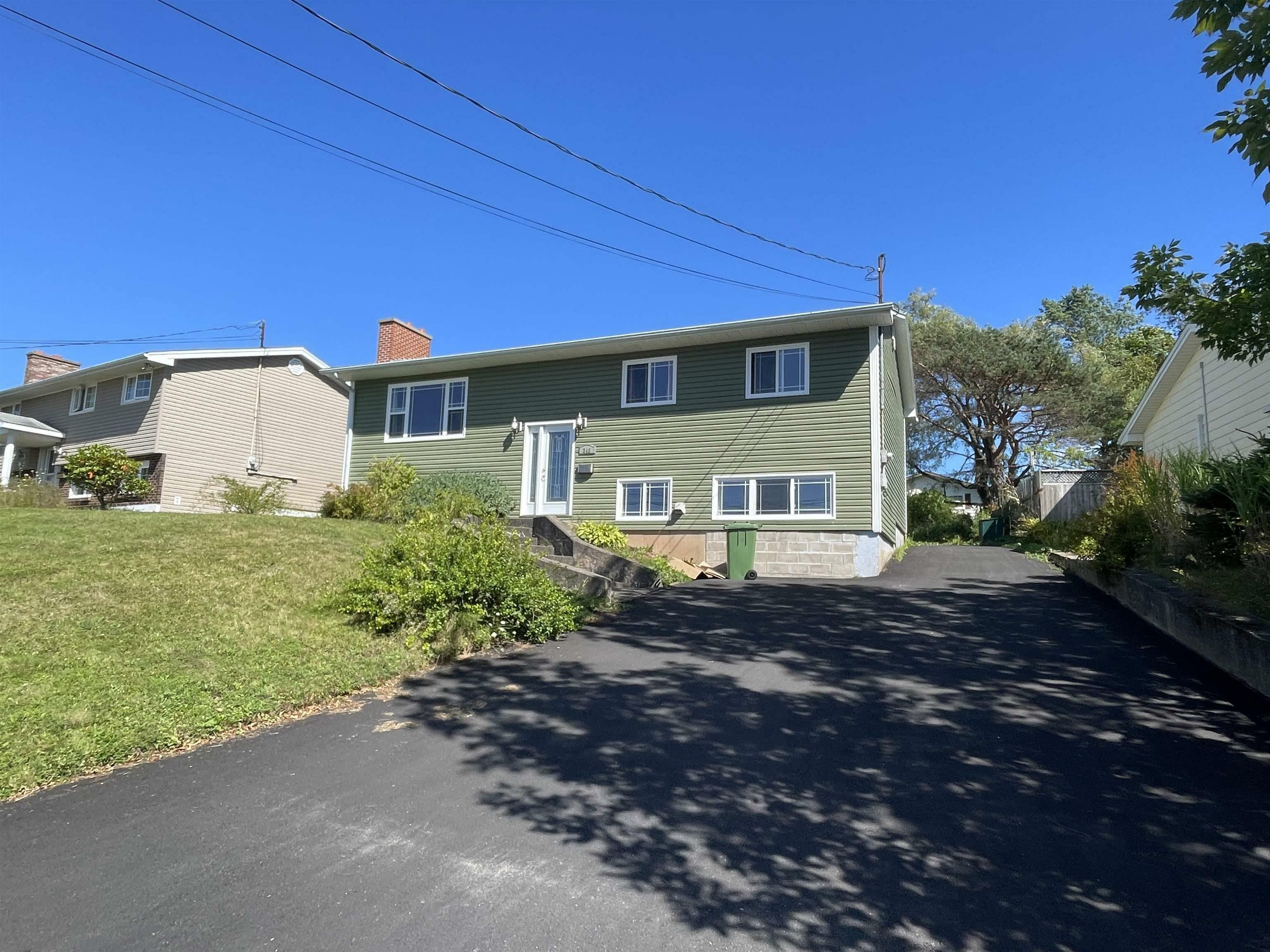 Photo de la propriété:  348 Poplar Drive  NS B2W 4K9 