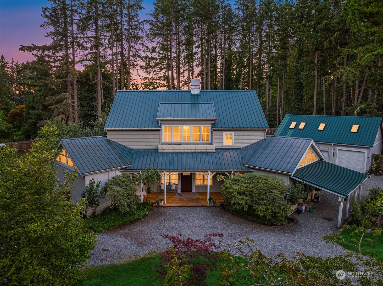 Property Photo:  14425 Henderson Road NE  WA 98110 