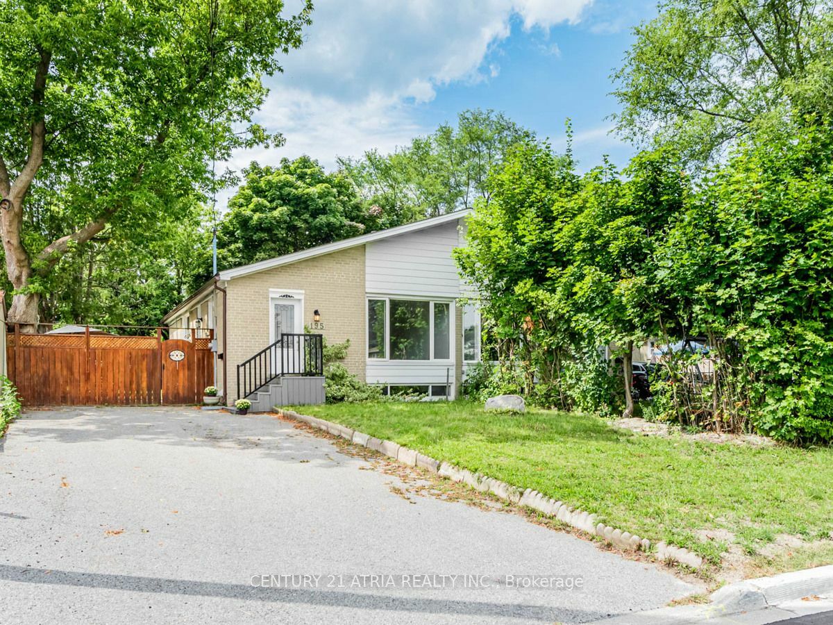 Photo de la propriété:  195 Taylor Mills Dr N  ON L4C 2T5 