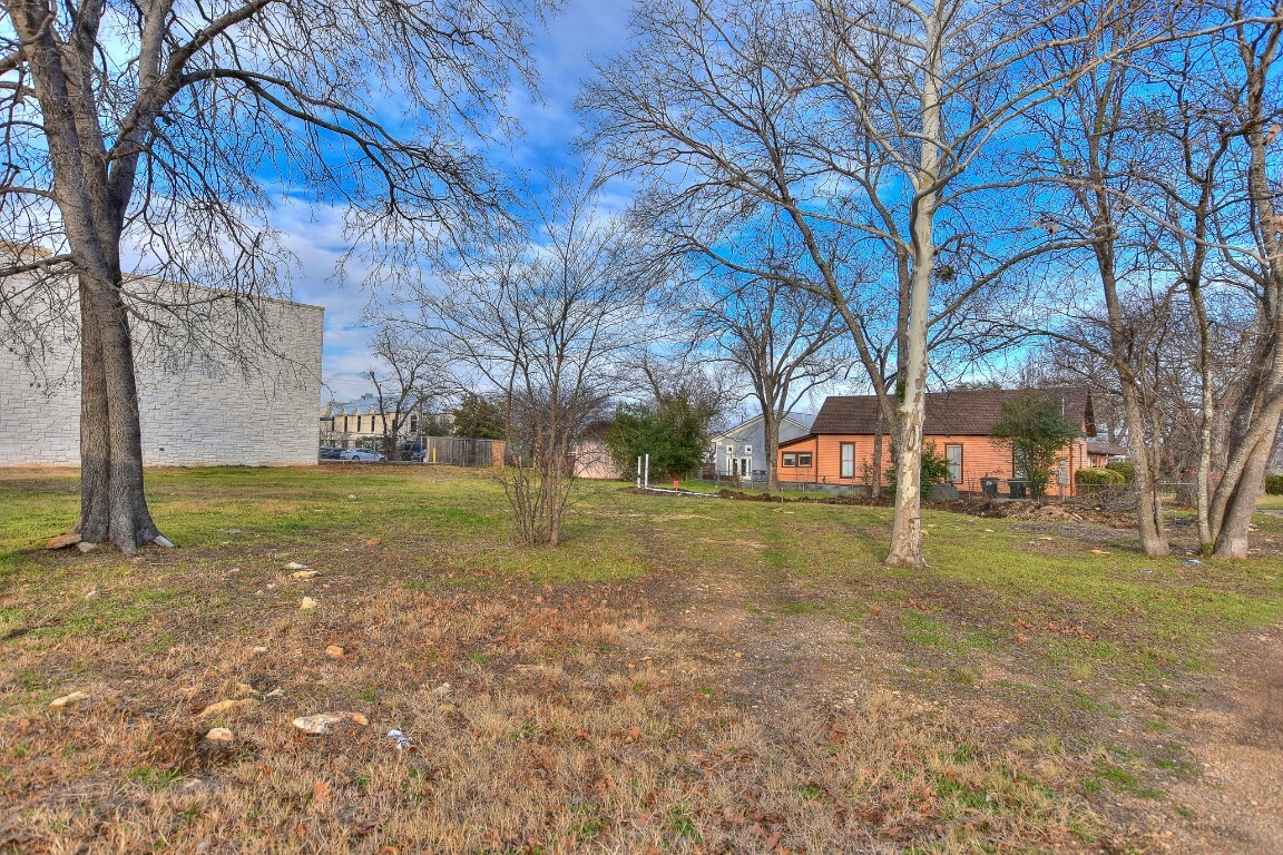 Property Photo:  205 E. 9th Lot 5B Street  TX 78626 