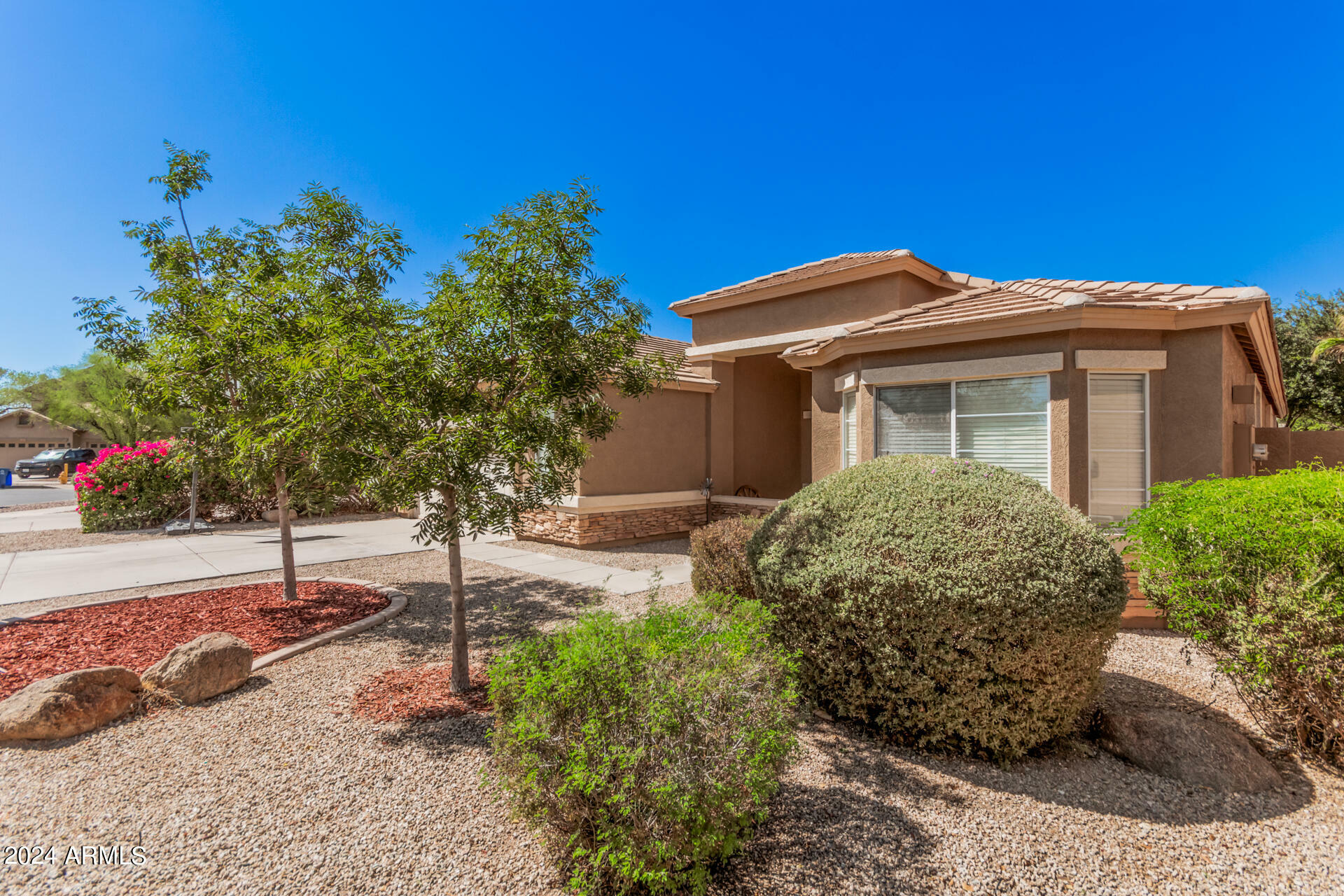 Property Photo:  20838 E Via Del Rancho --  AZ 85142 