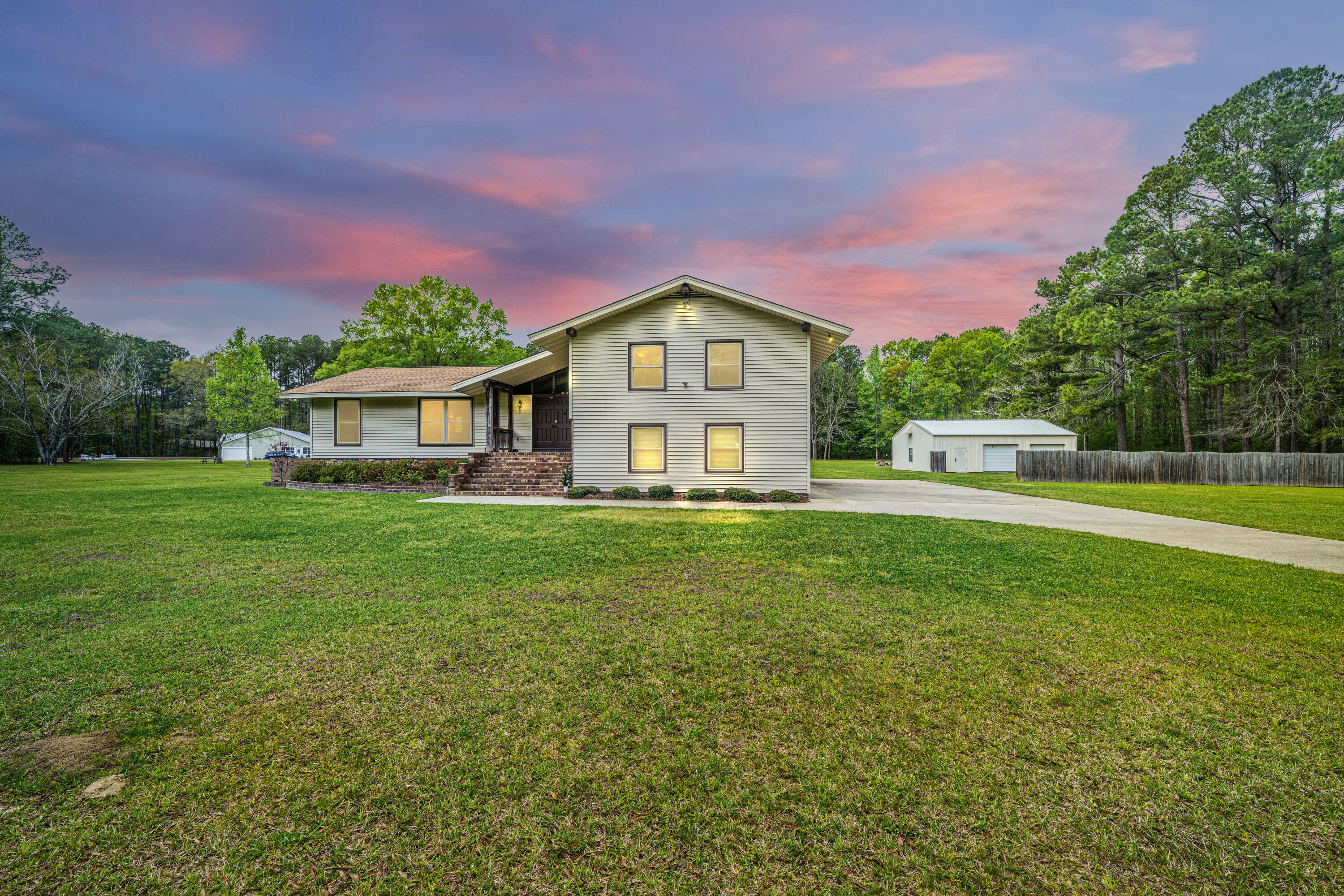 Property Photo:  225 Cantering Hills Lane  SC 29483 