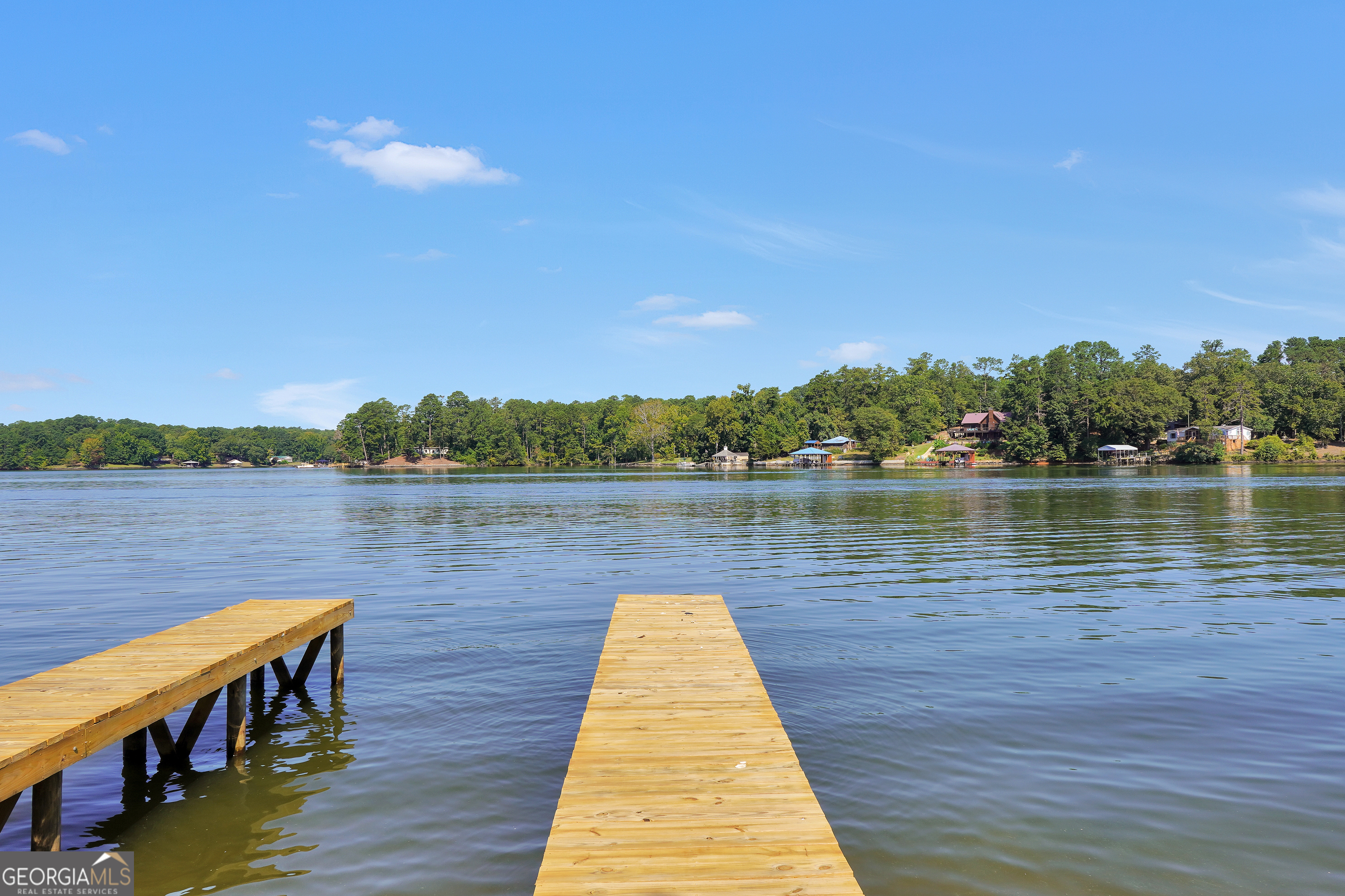 Property Photo:  200 Lakeshore Drive  GA 31064 