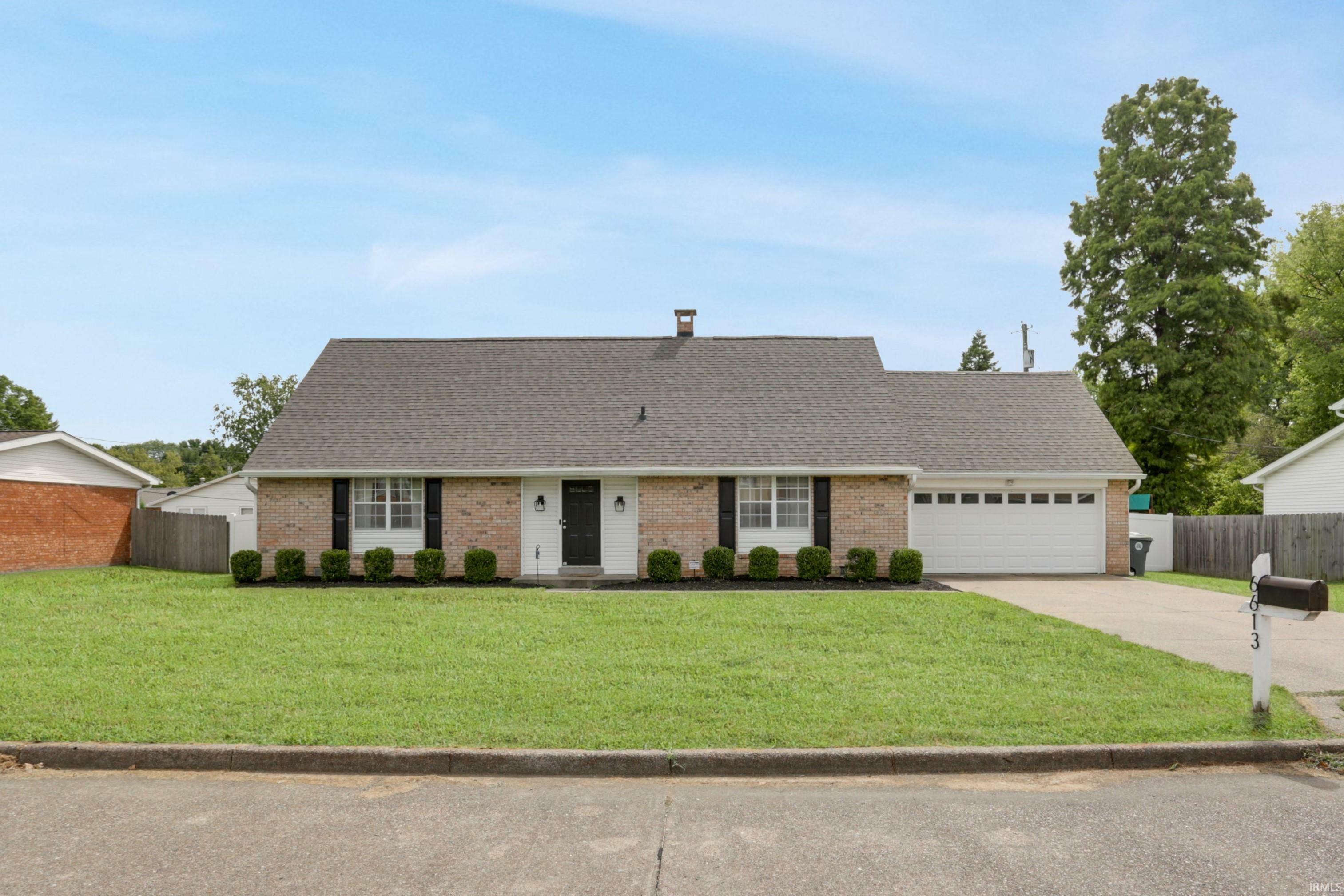 Property Photo:  6613 E Chestnut Street  IN 47715 