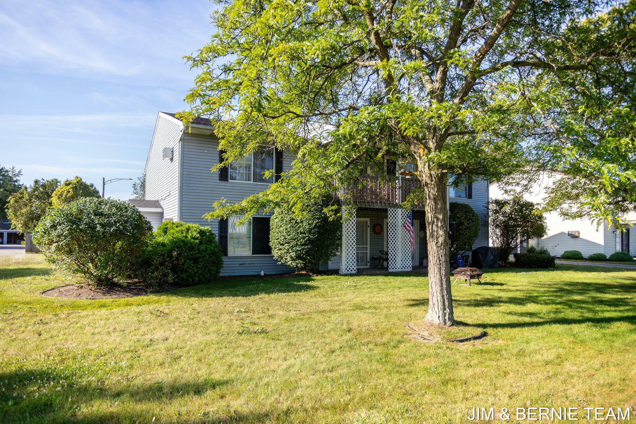 Property Photo:  80 E Roosevelt Avenue  MI 49464 