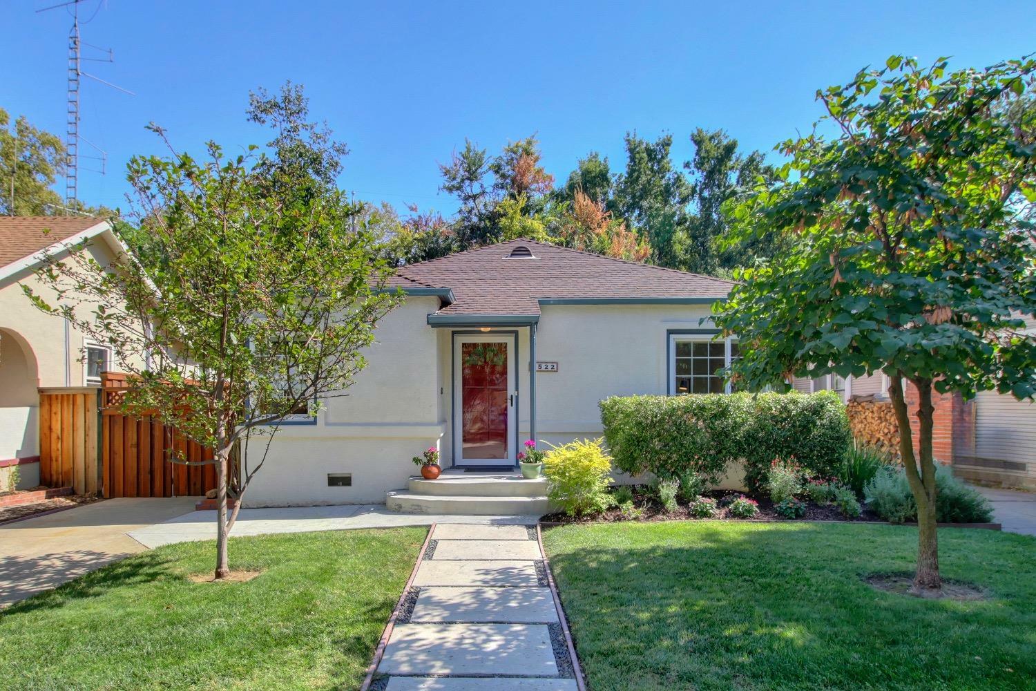 Property Photo:  3522 D Street  CA 95816 