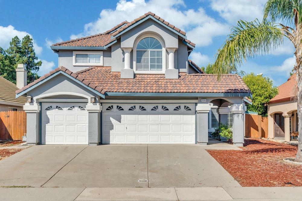 Property Photo:  8946 White Star Way  CA 95758 