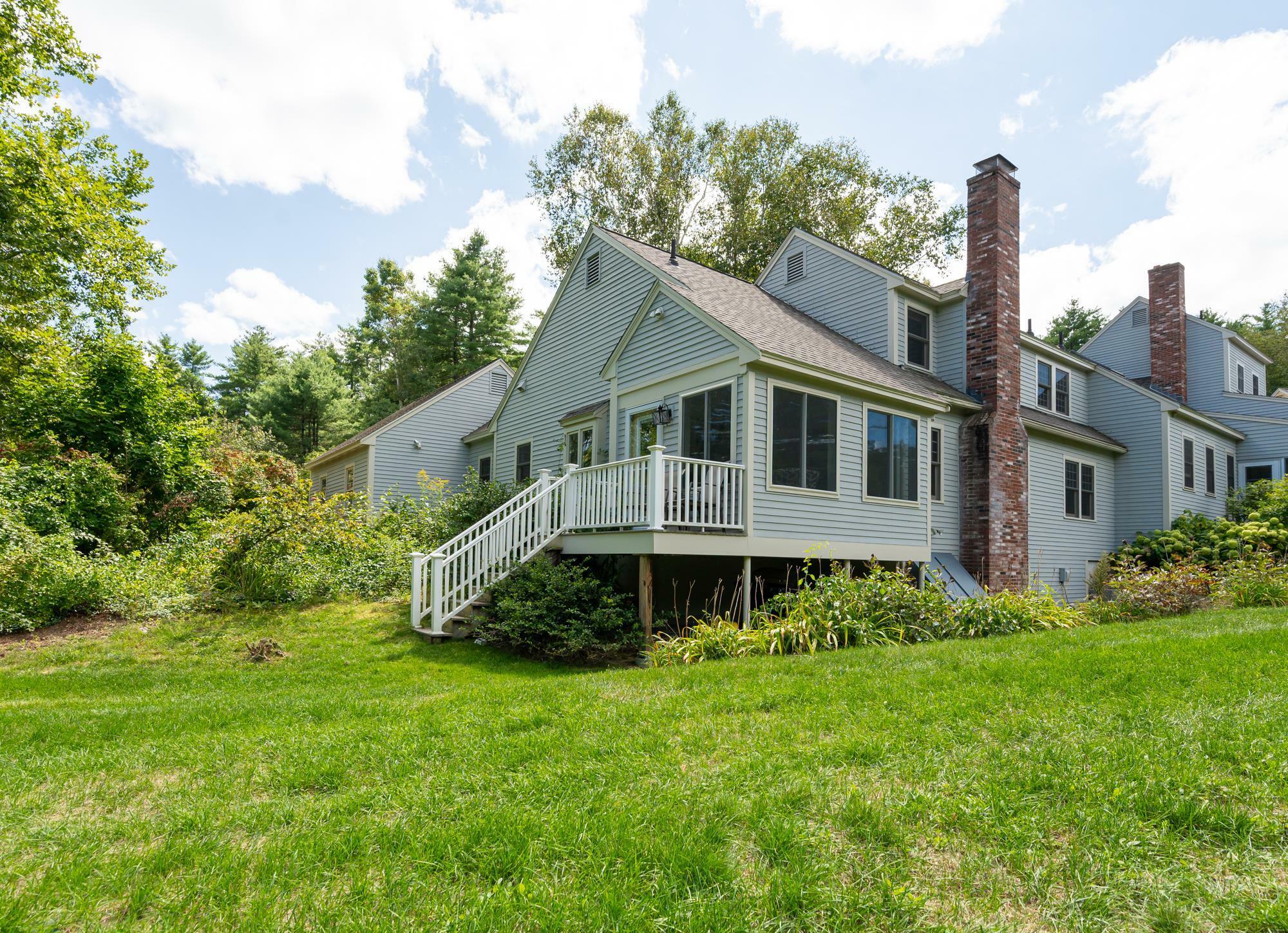 Property Photo:  15 Atherton Lane  NH 03031 