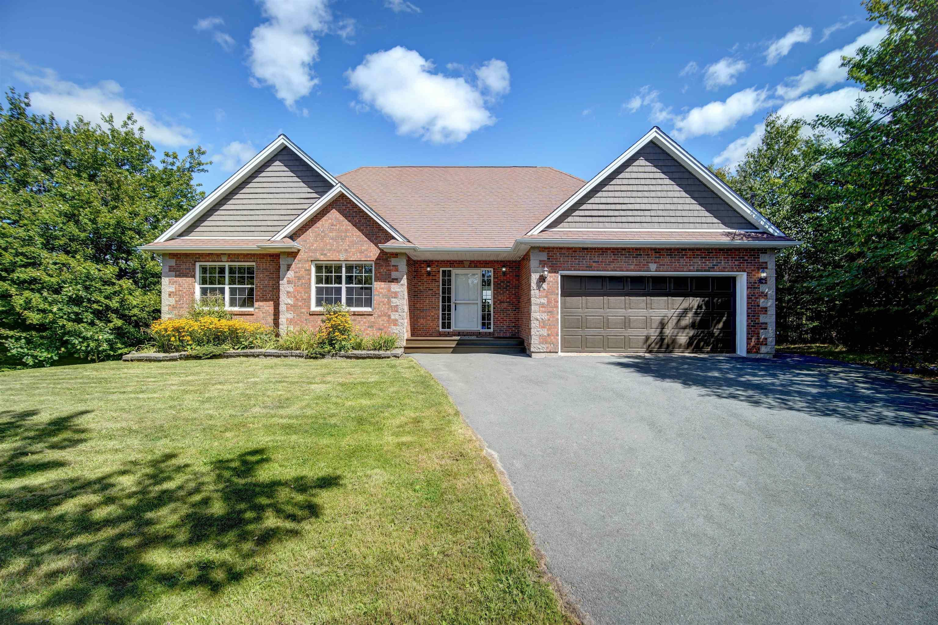 Property Photo: 255 Granite Cove Drive NS B3Z 4P1