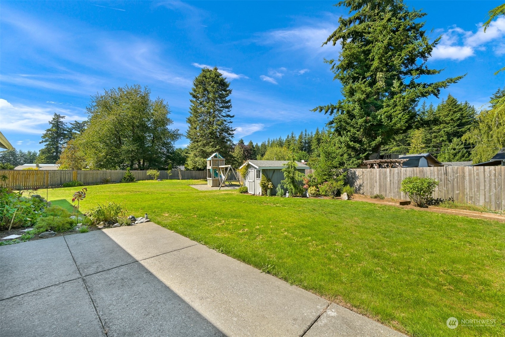 Property Photo:  1468 Crestview Road  WA 98248 