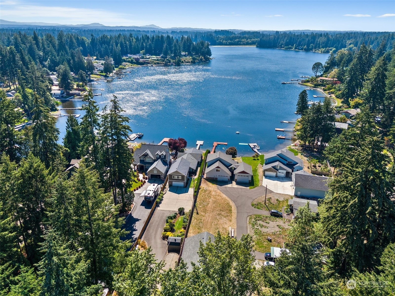 Property Photo:  6607 Shady Lane SE  WA 98503 