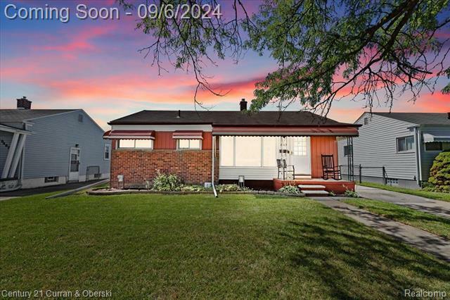 Property Photo:  6503 Gilman Street  MI 48135 