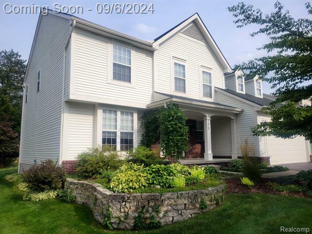 Property Photo: 165 Franklin Lake Circle MI 48371