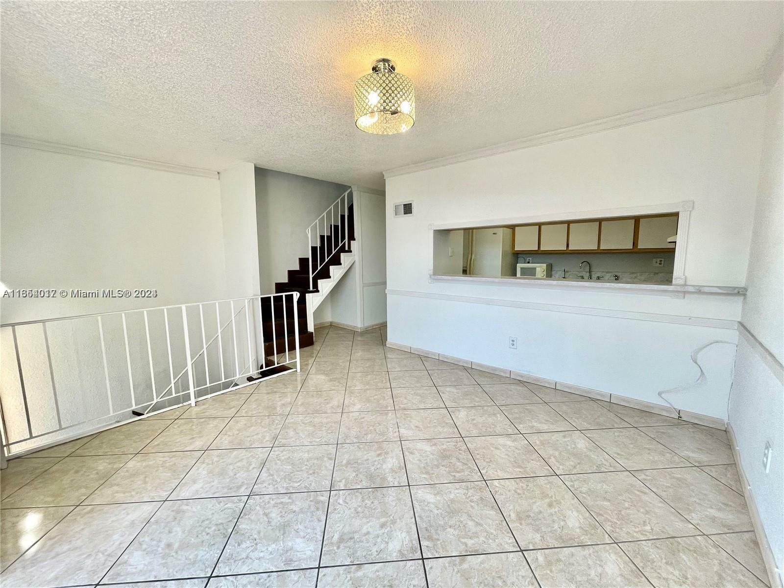 Property Photo:  829 W 38th Ter 4  FL 33012 